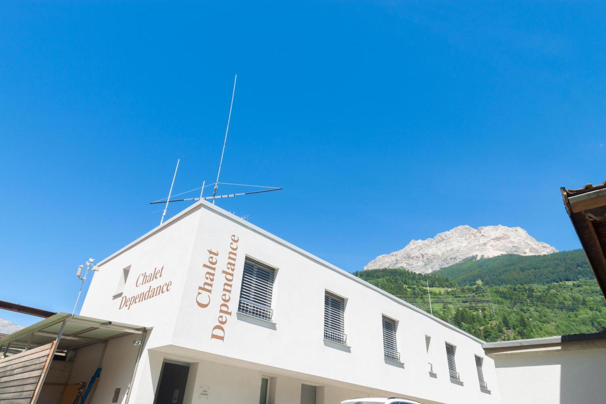 Ristorante Pensione Chalet Stazione Hotel Poschiavo Exterior photo