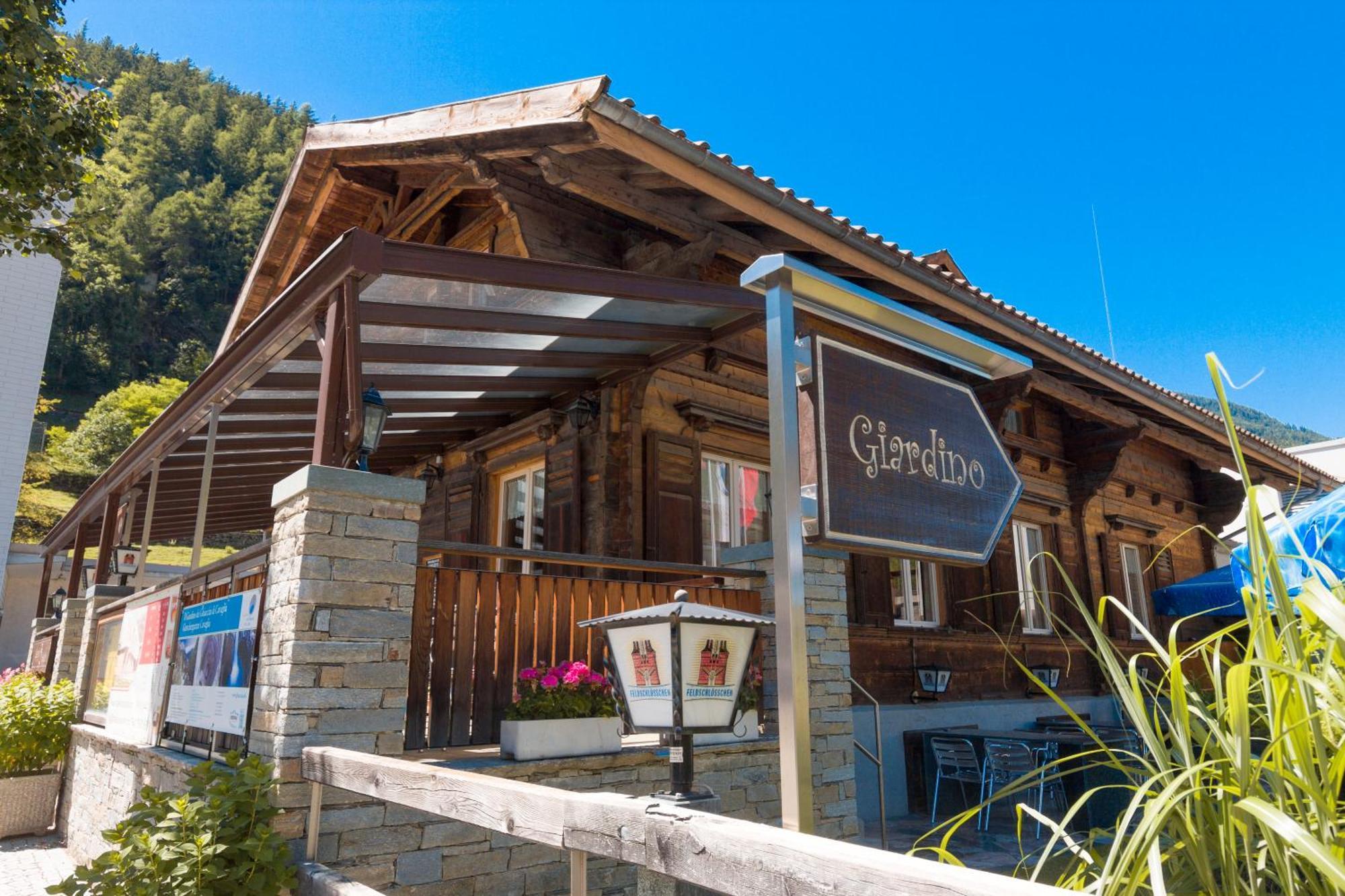 Ristorante Pensione Chalet Stazione Hotel Poschiavo Exterior photo