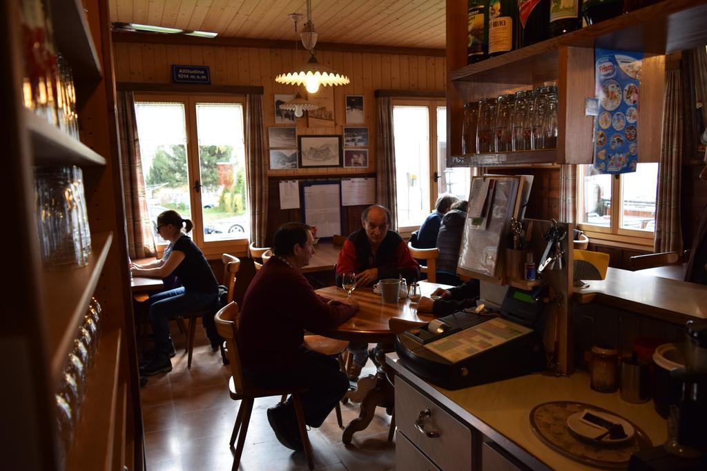 Ristorante Pensione Chalet Stazione Hotel Poschiavo Exterior photo